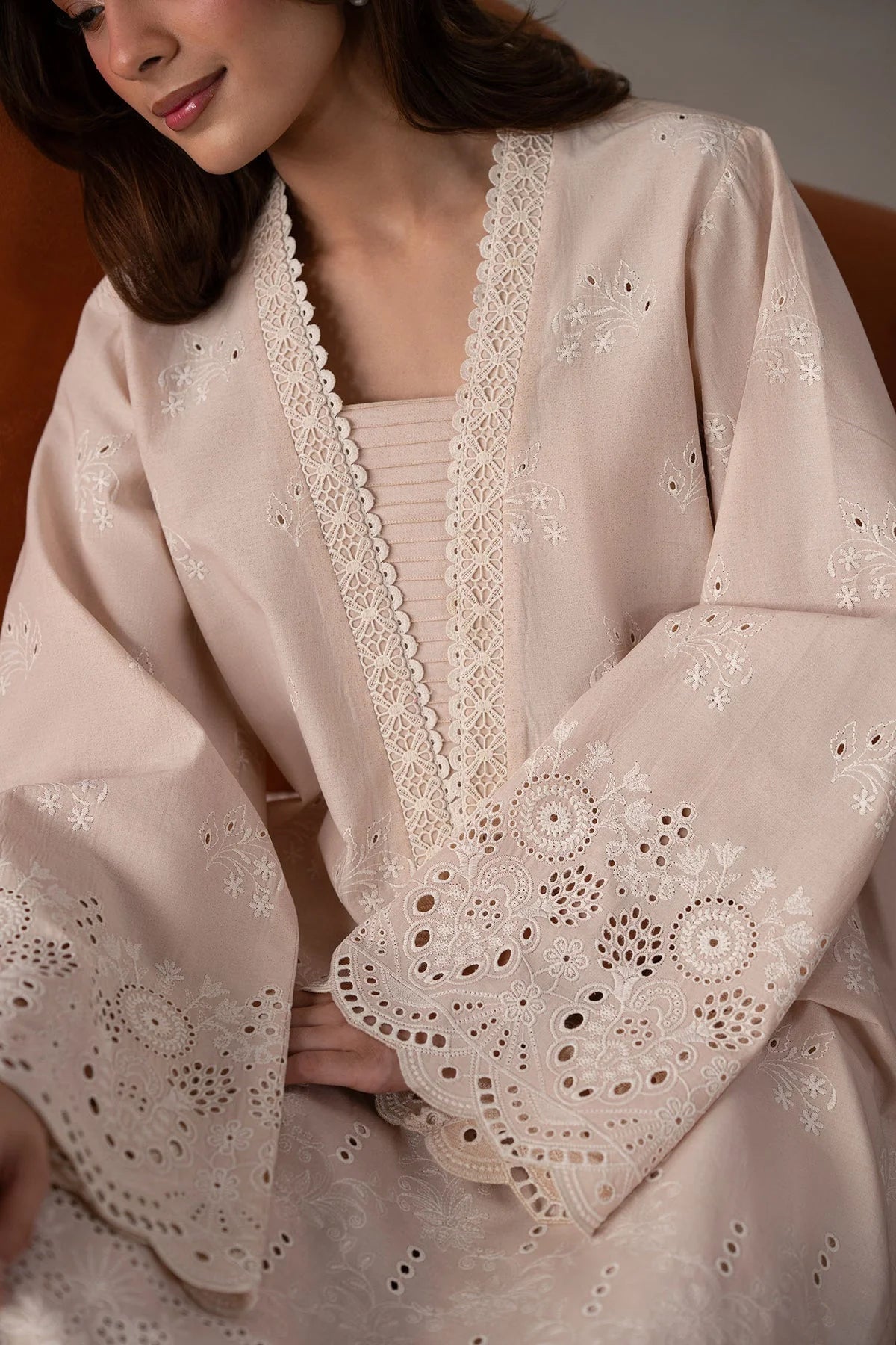 Akbar Aslam | Pret Lawn | Zira