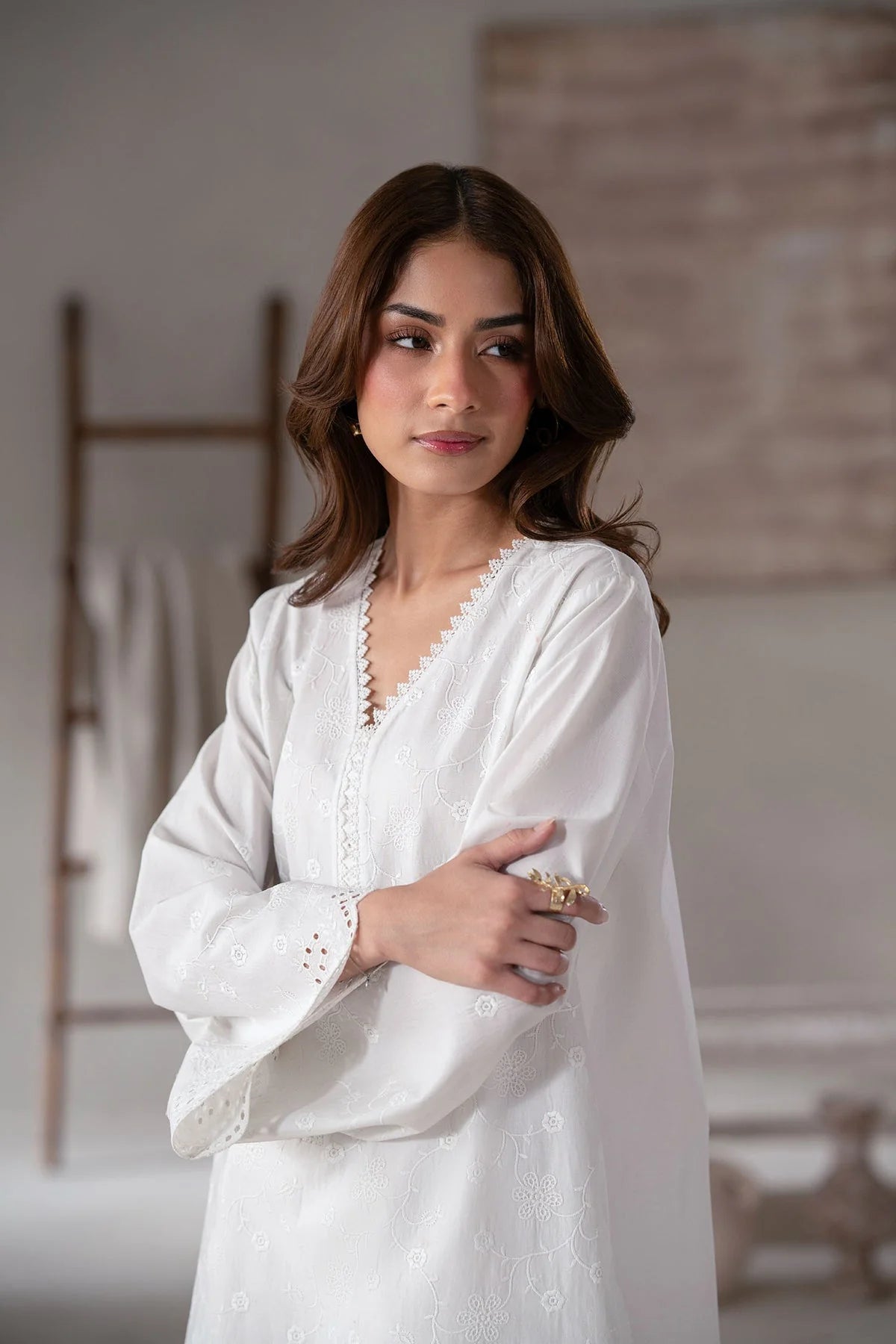 Akbar Aslam | Pret Lawn | Solace