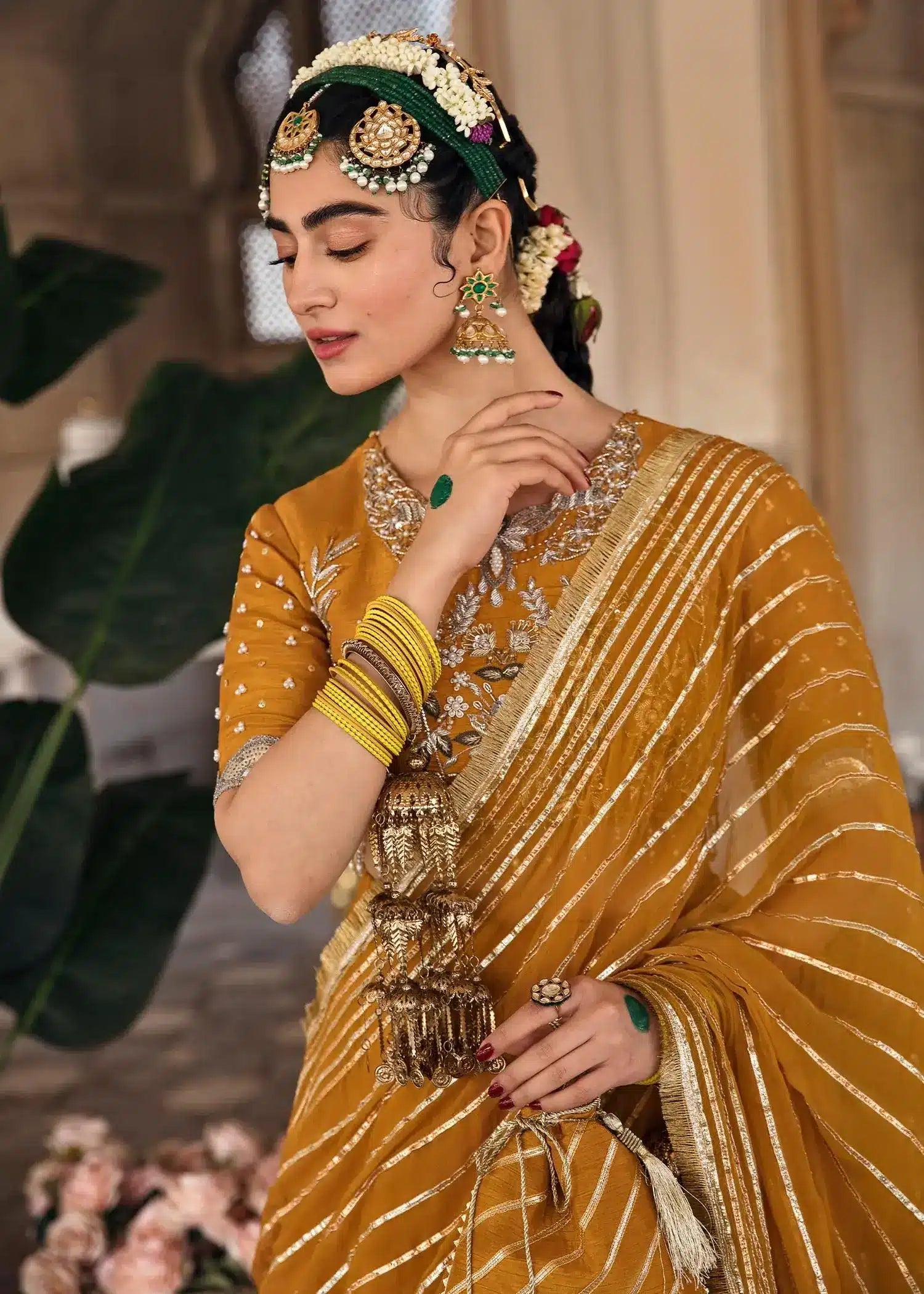 Mahum Asad | Gul Posh Luxury Formals ’23 | Nazneen