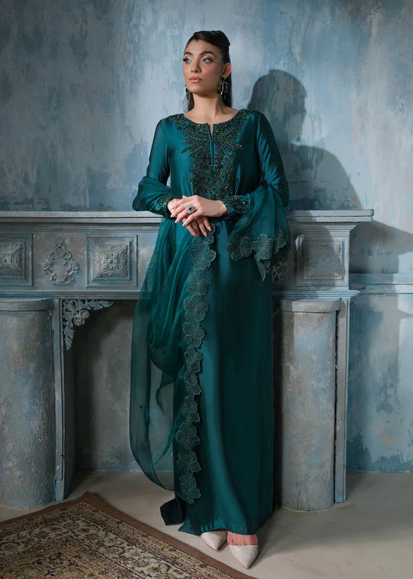 Mahum Asad | Reign Luxury Pret | Virah