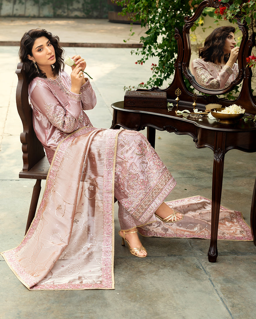 Mushq | Sunehri Lama Silk | Marium