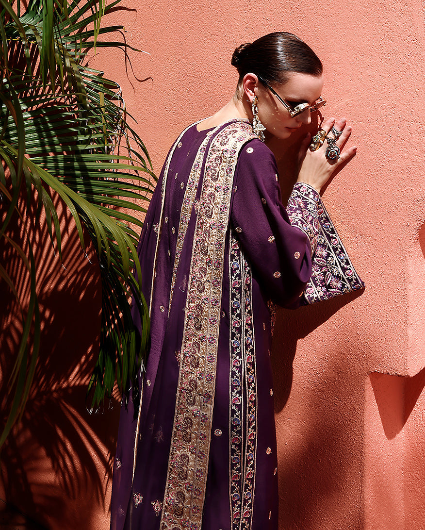 Mushq | Nuvera Raw Silk 26 | Minerva