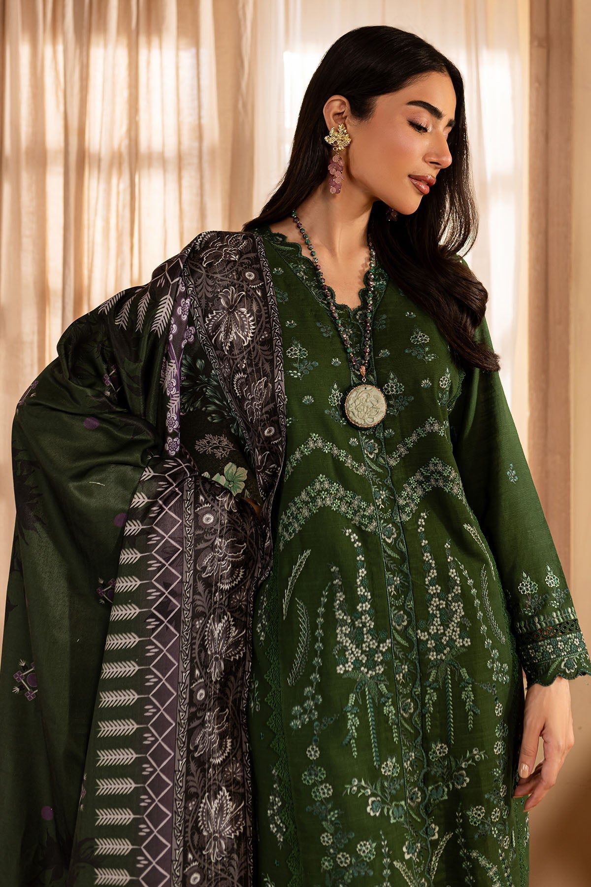 Nureh | Shades of Winter |  NP-579