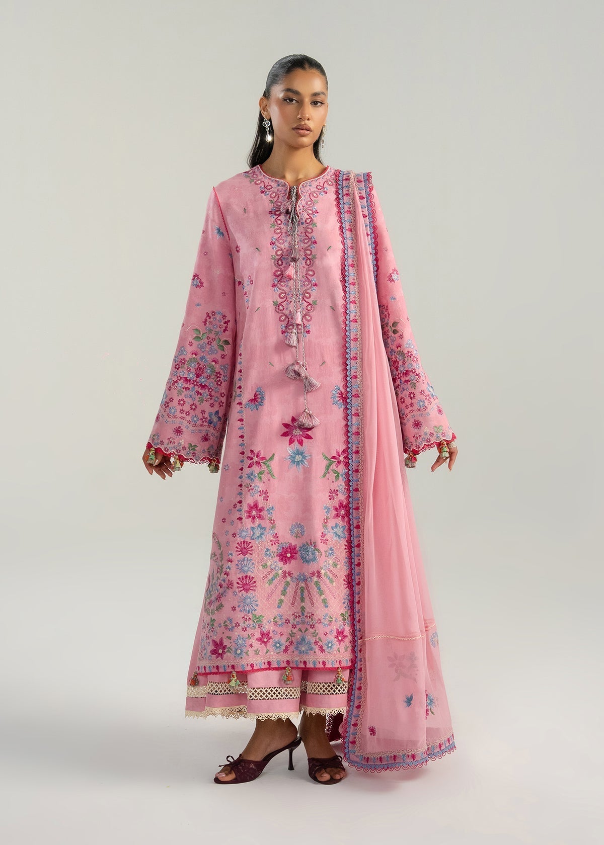 Hussain Rehar | Zan SS26 | Pembe