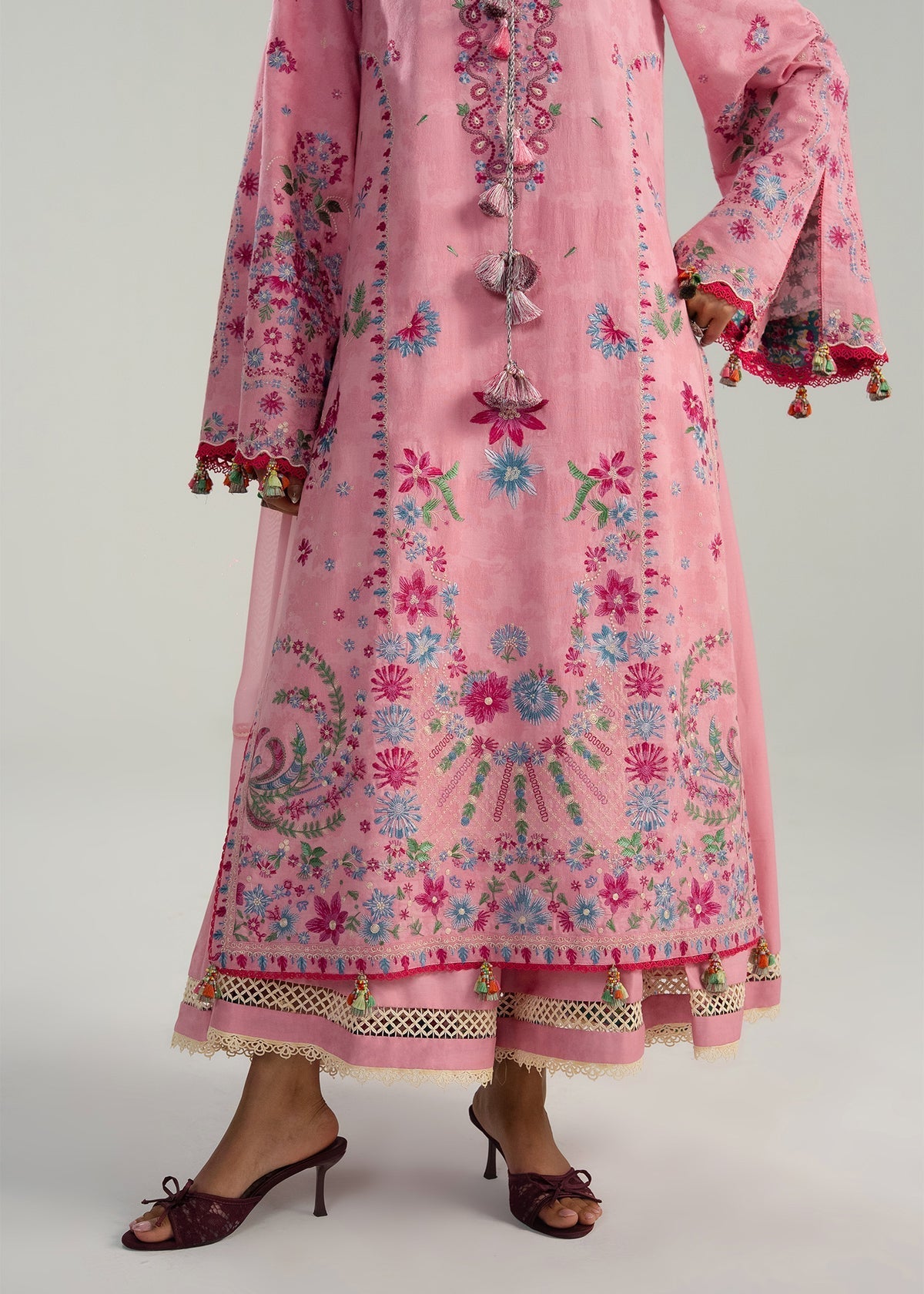 Hussain Rehar | Zan SS26 | Pembe