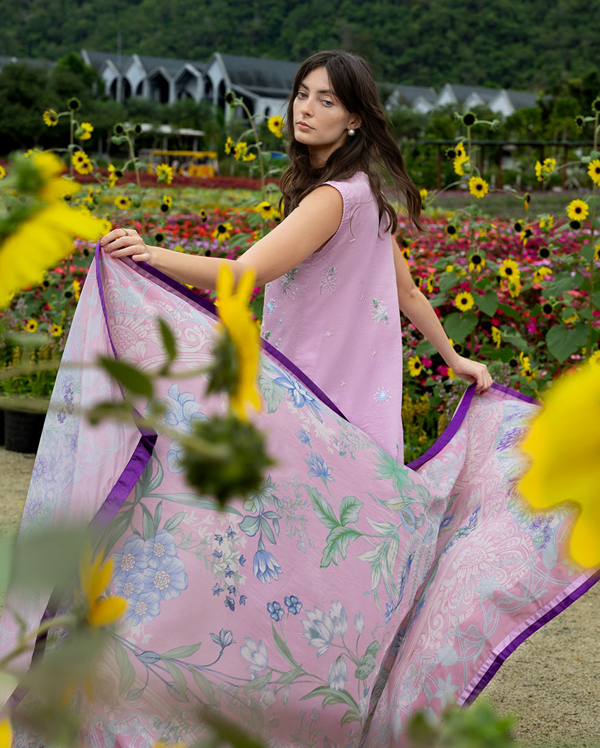 Mushq | Hemline the Secret Garden | Peony Glow