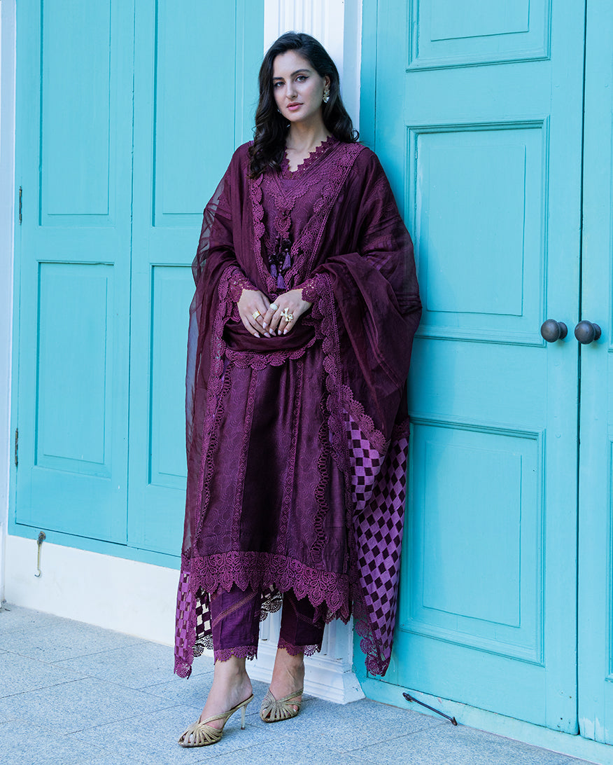 Mushq | Euphoria Pret | Plum Mirage