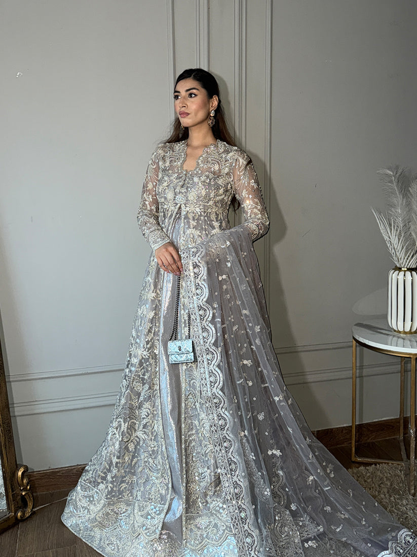 Epoque | Avanti Wedding Formals | NIVARA