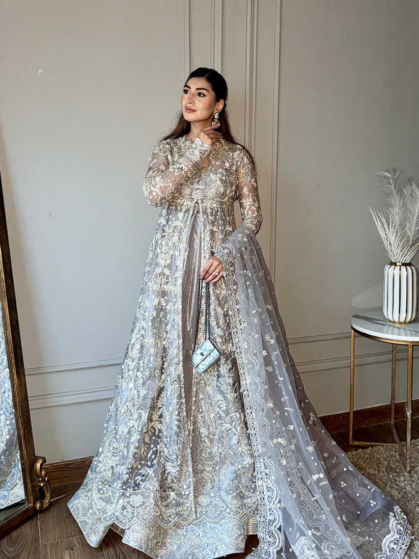 Epoque | Avanti Wedding Formals | NIVARA