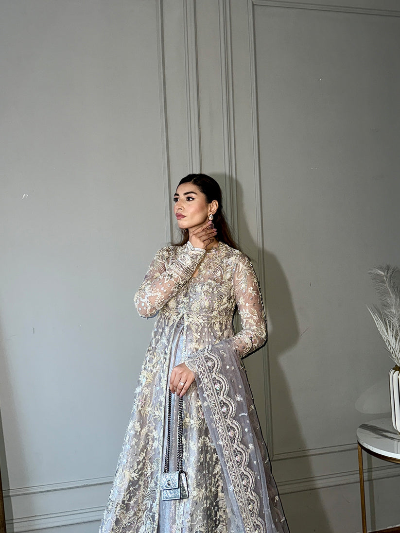 Epoque | Avanti Wedding Formals | NIVARA
