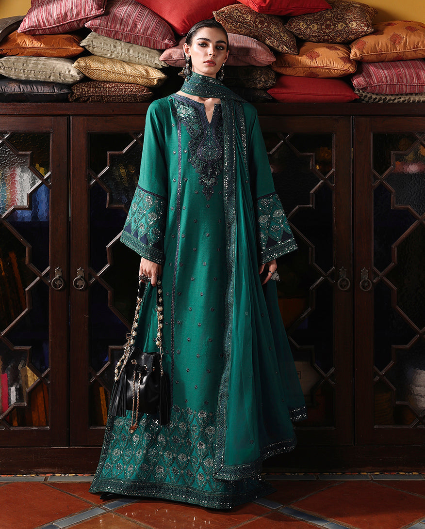 Mushq | Nuvera Rawsilk | Royal Affair