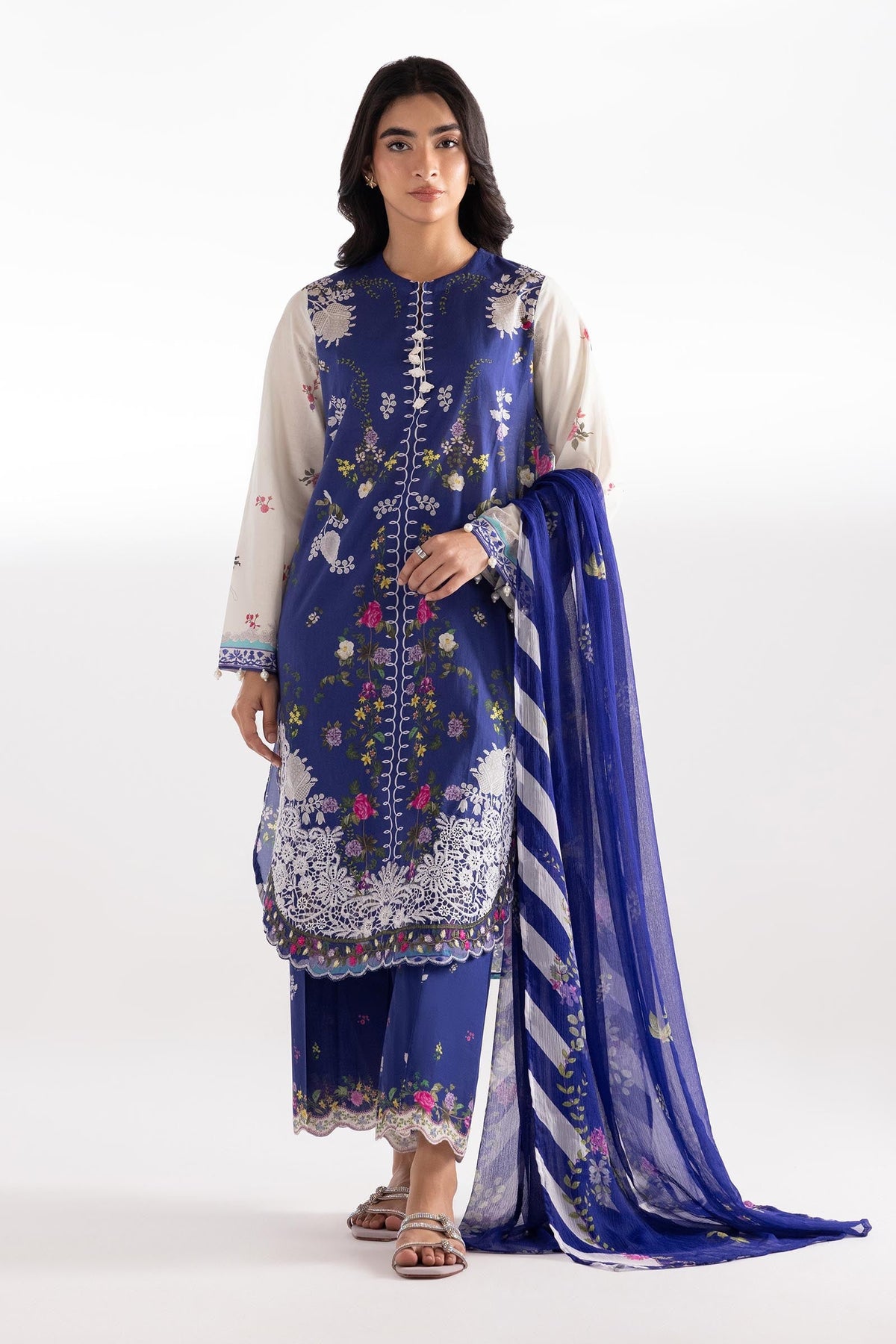 Sana Safinaz | Luxury Pret | Muzlin Lawn Suit SC26MUZ203AP3
