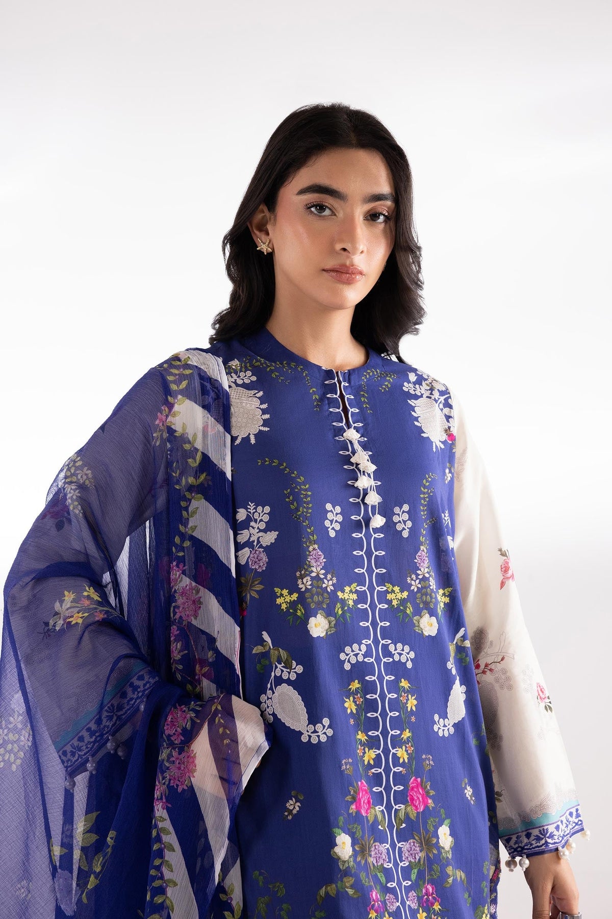 Sana Safinaz | Luxury Pret | Muzlin Lawn Suit SC26MUZ203AP3