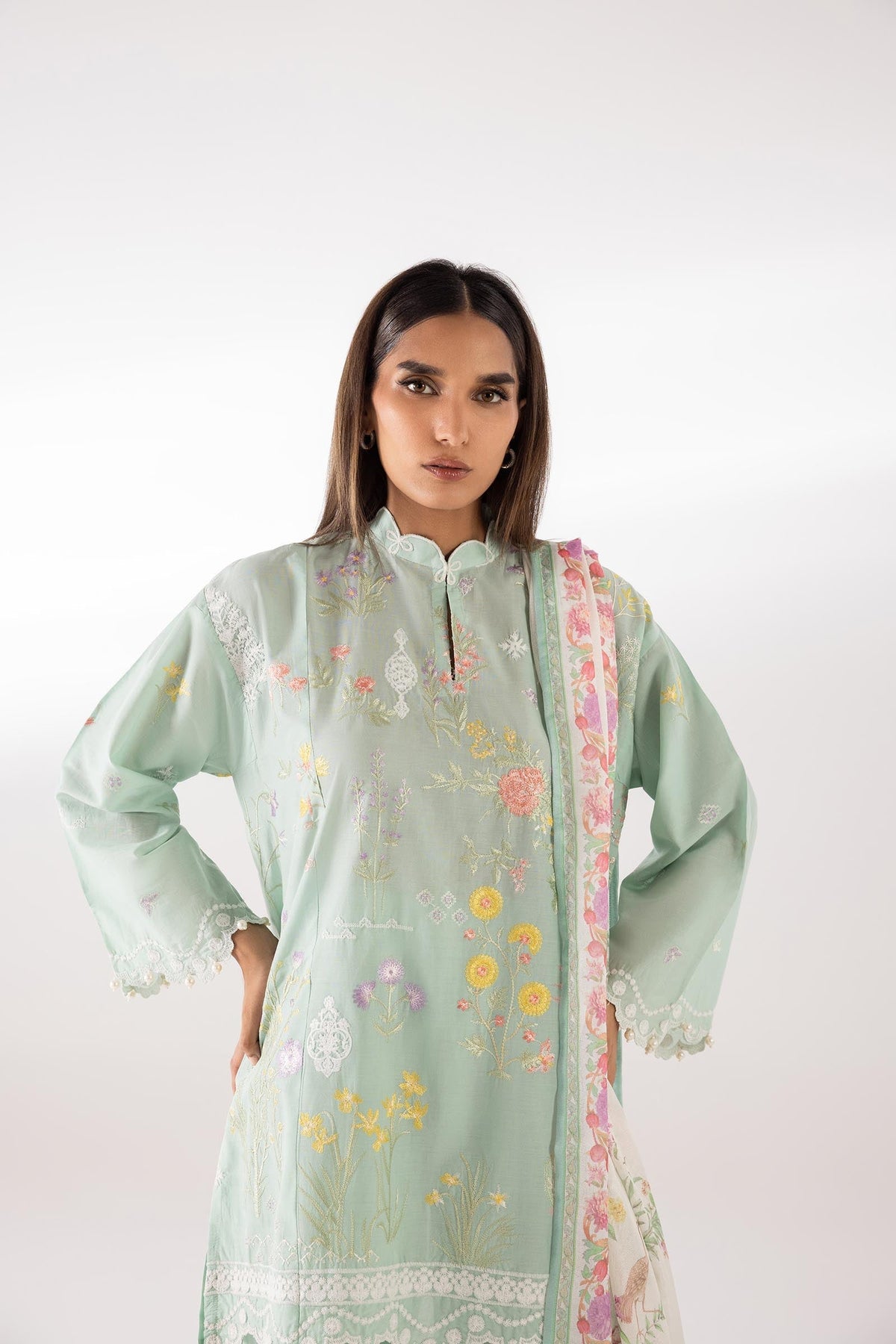 Sana Safinaz | Luxury Pret | Muzlin Lawn Suit SC26MUZ210AP3