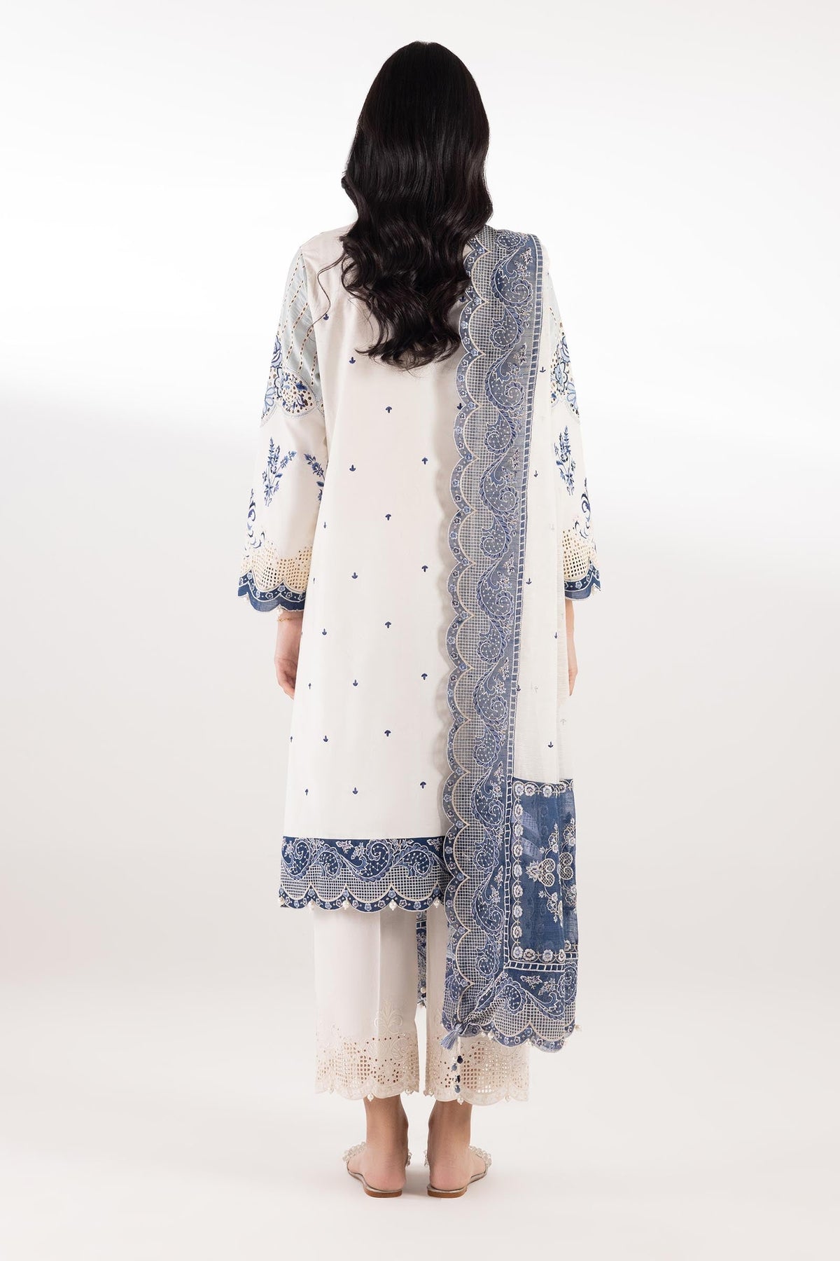 Sana Safinaz | Luxury Pret | Lawn Suit SC26SGE423P3