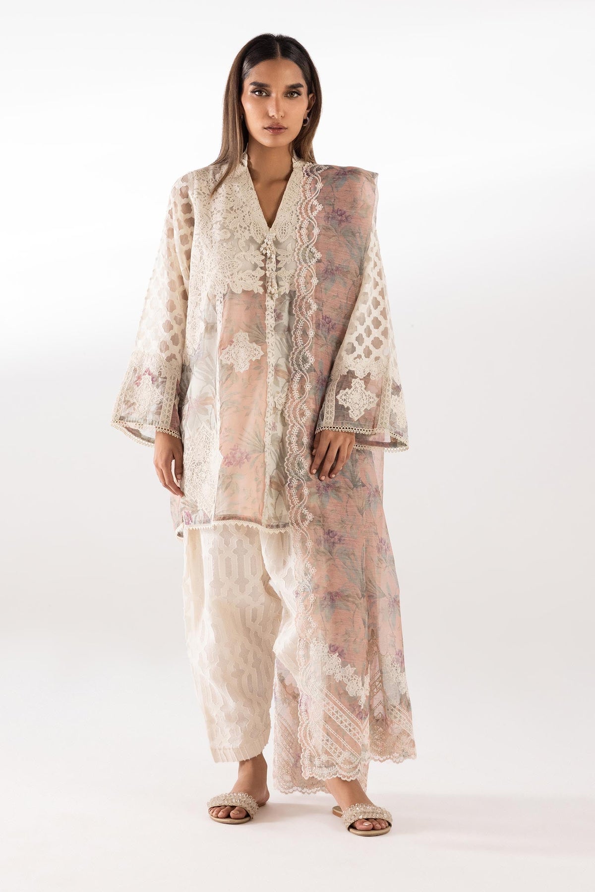 Sana Safinaz | Luxury Pret | Jacquard Suit SC26SGE394P3