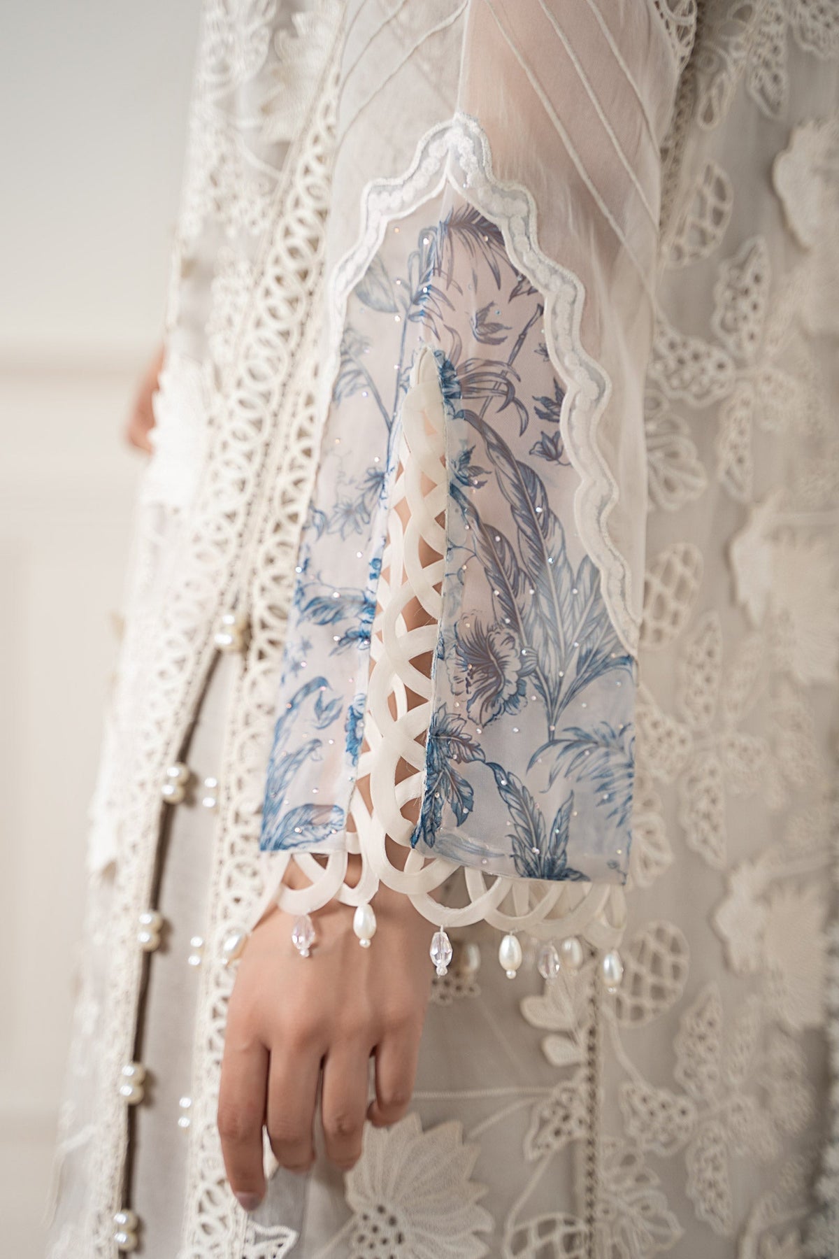 Maria B | Luxury Formals Pre Fall | SF-EA25-05R1-Off White