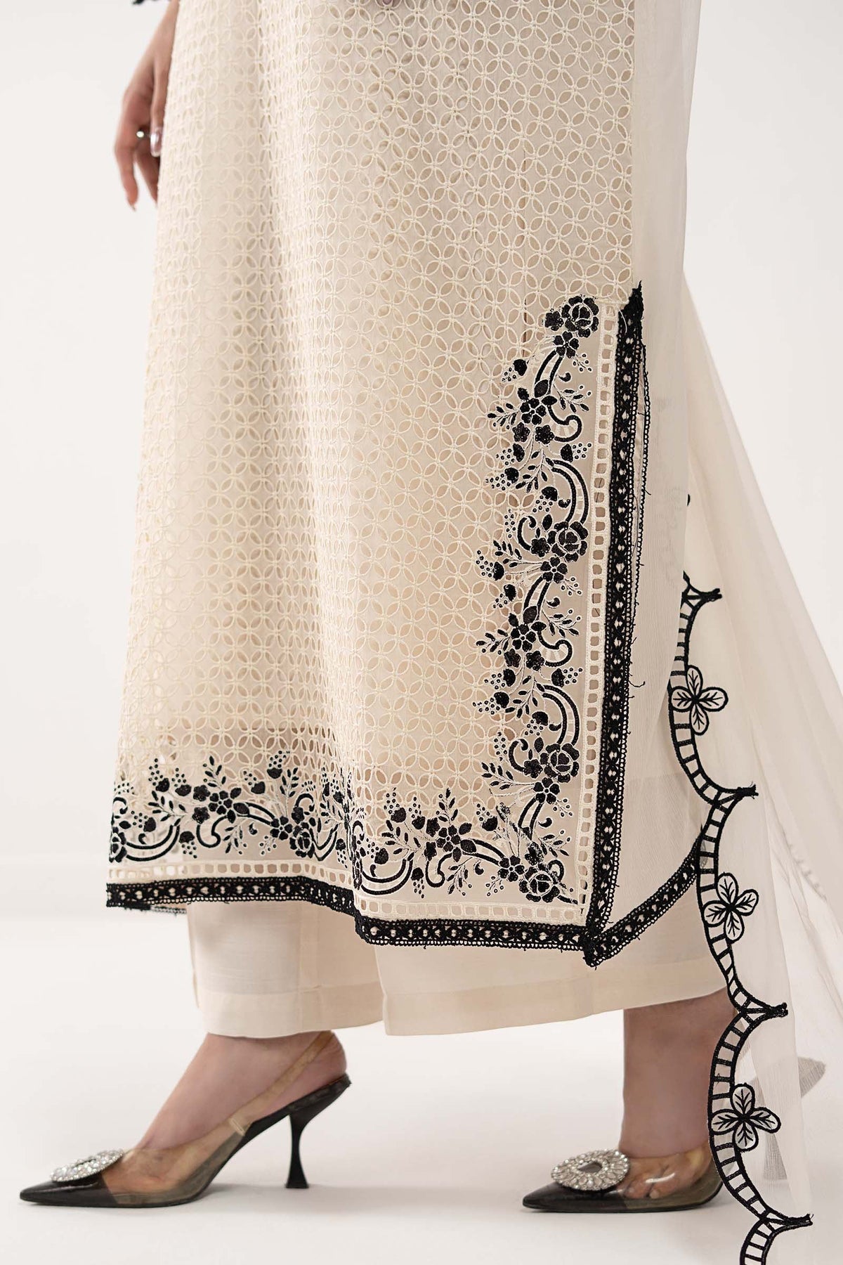 Maria B | Luxury Formals | SF-EF26-13-Off White