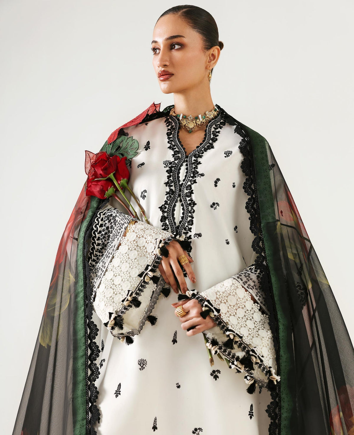 Republic Womenswear | Neoma Summer Prints 26 | Esmé