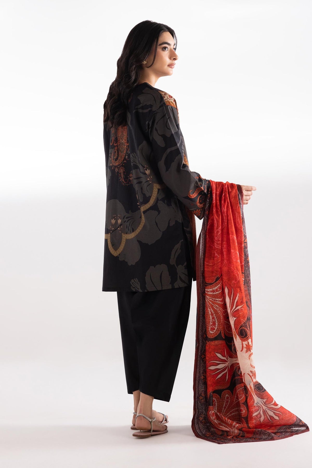 Sana Safinaz | Luxury Pret | Luxury Lawn Suit SC26MHY301AP3