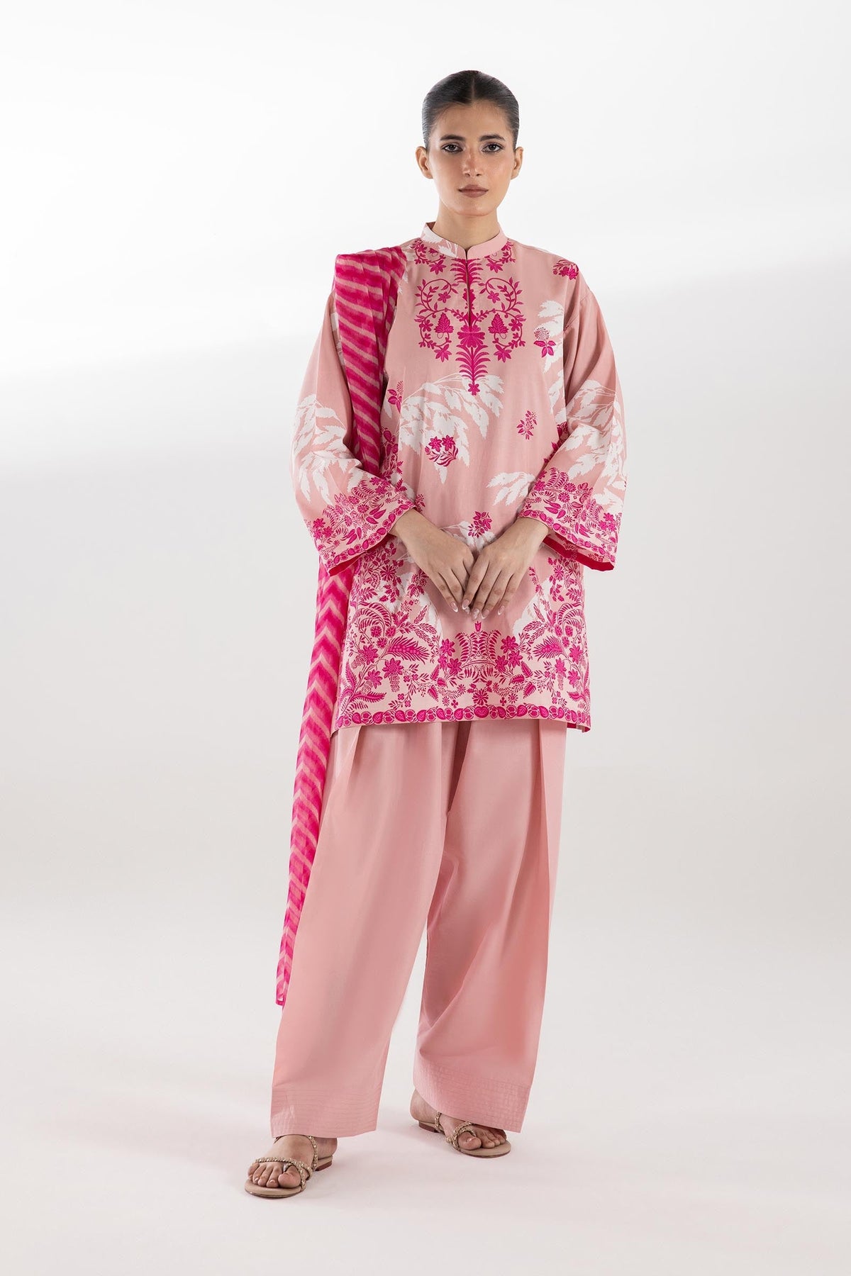 Sana Safinaz | Luxury Pret | Luxury Lawn Suit SC26MHY303AP3