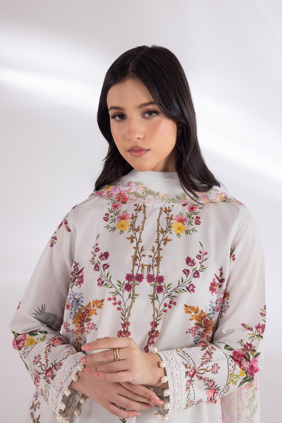 Sana Safinaz | Luxury Pret | Luxury Lawn Suit SC26MUZ126AP3