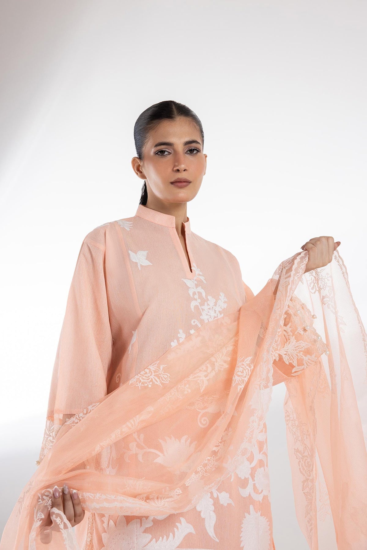 Sana Safinaz | Luxury Pret | Muzlin Lawn Suit SC26MUZ115AP3