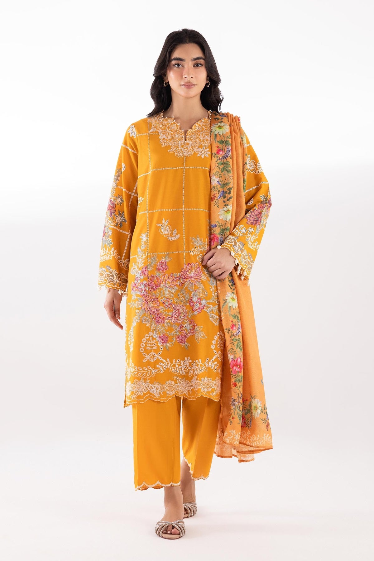 Sana Safinaz | Luxury Pret | Lawn Muzlin Suit SC26MUZ212BP3
