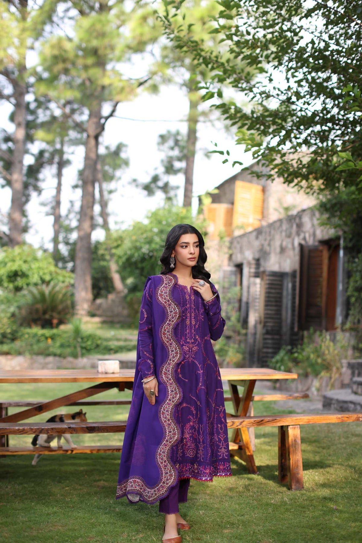 Noor by Saadia Asad | Suzaankari Winter 24 | D06