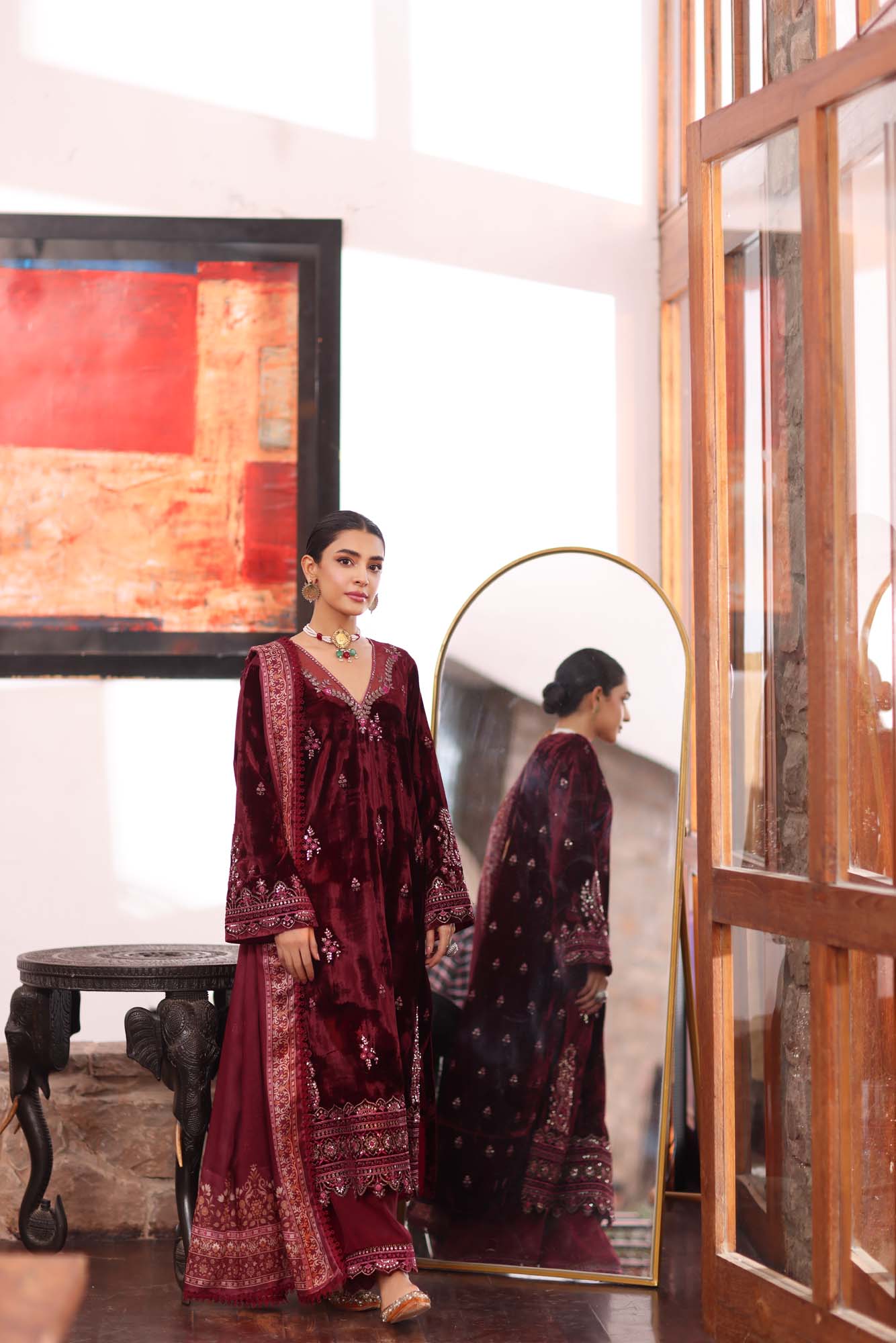 Noor by Saadia Asad | Suzaankari Winter 24 | D10
