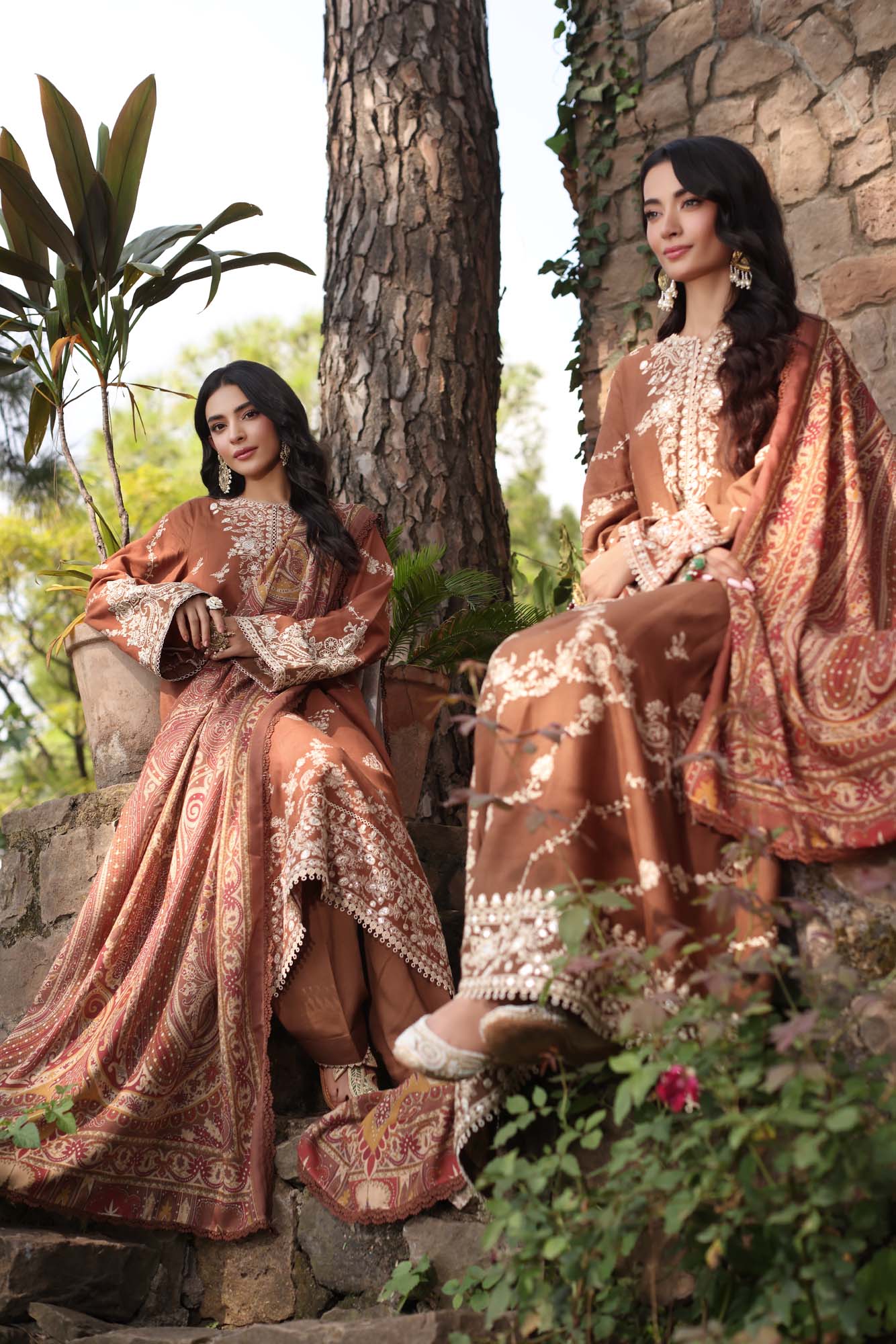 Noor by Saadia Asad | Suzaankari Winter 24 | D09