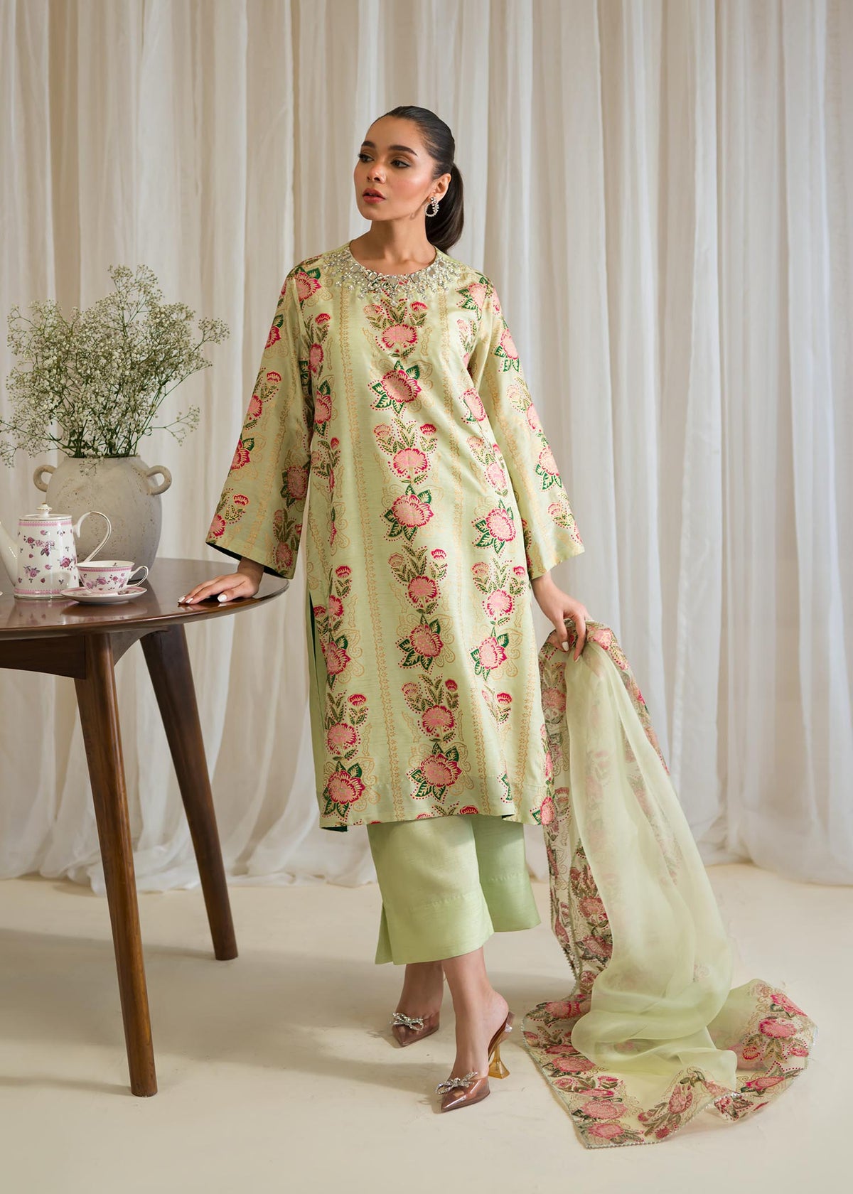 Sadaf Fawad Khan | Eid Pret 24 | Narmeen