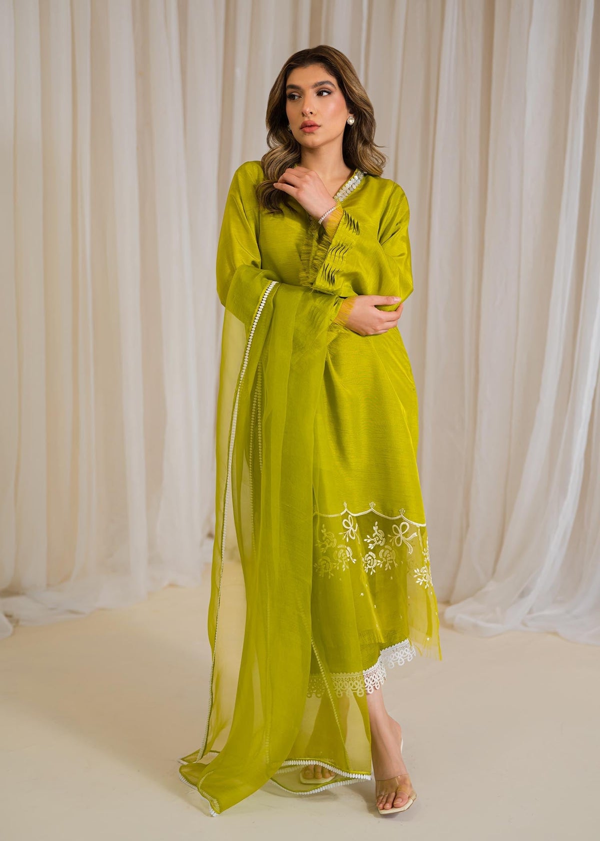 Sadaf Fawad Khan | Eid Pret 24 | Alani