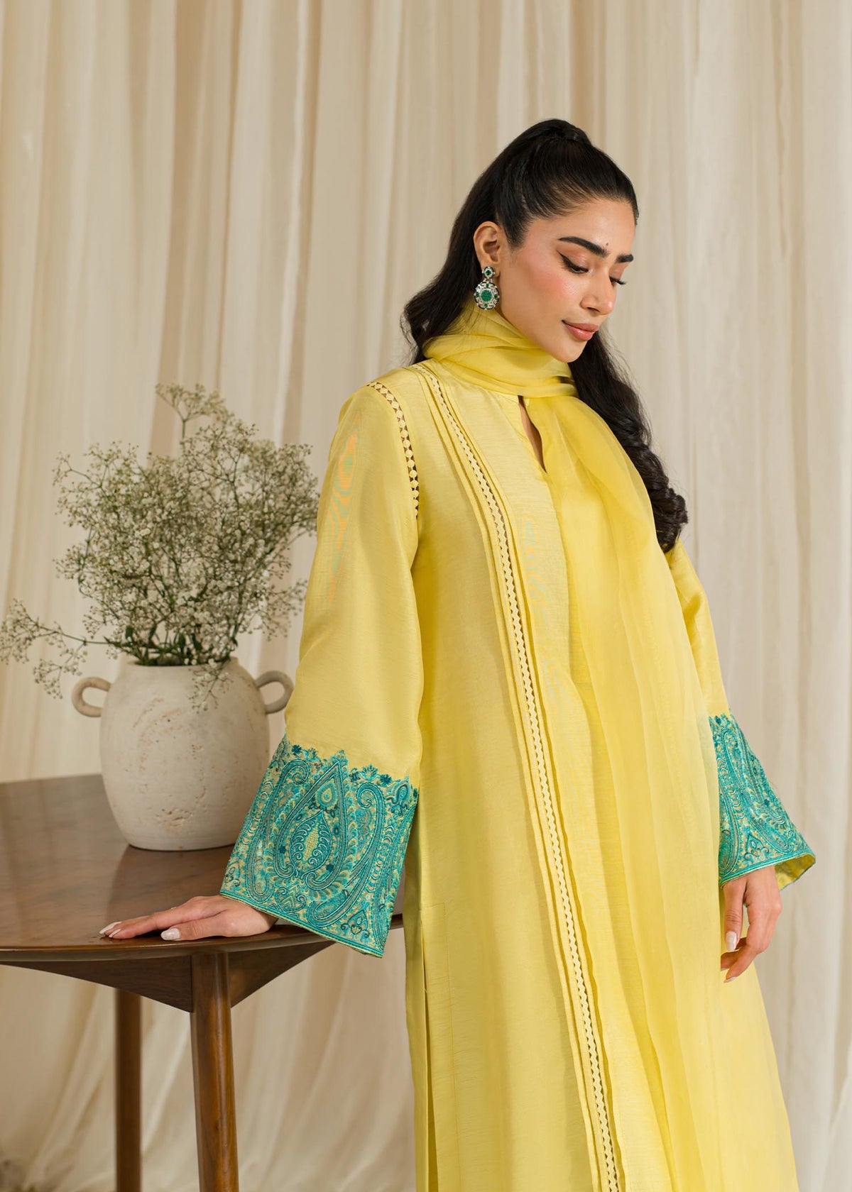 Sadaf Fawad Khan | Eid Pret 24 | Naz