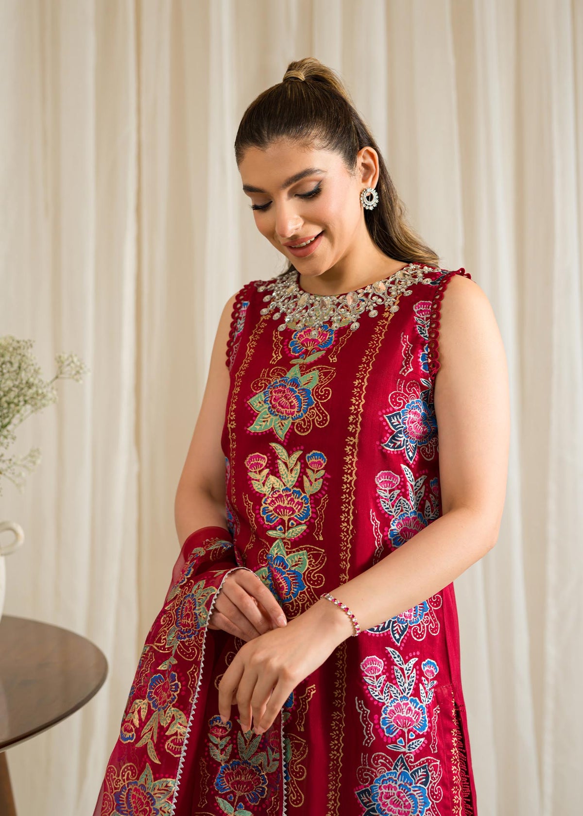 Sadaf Fawad Khan | Eid Pret 24 | Isra