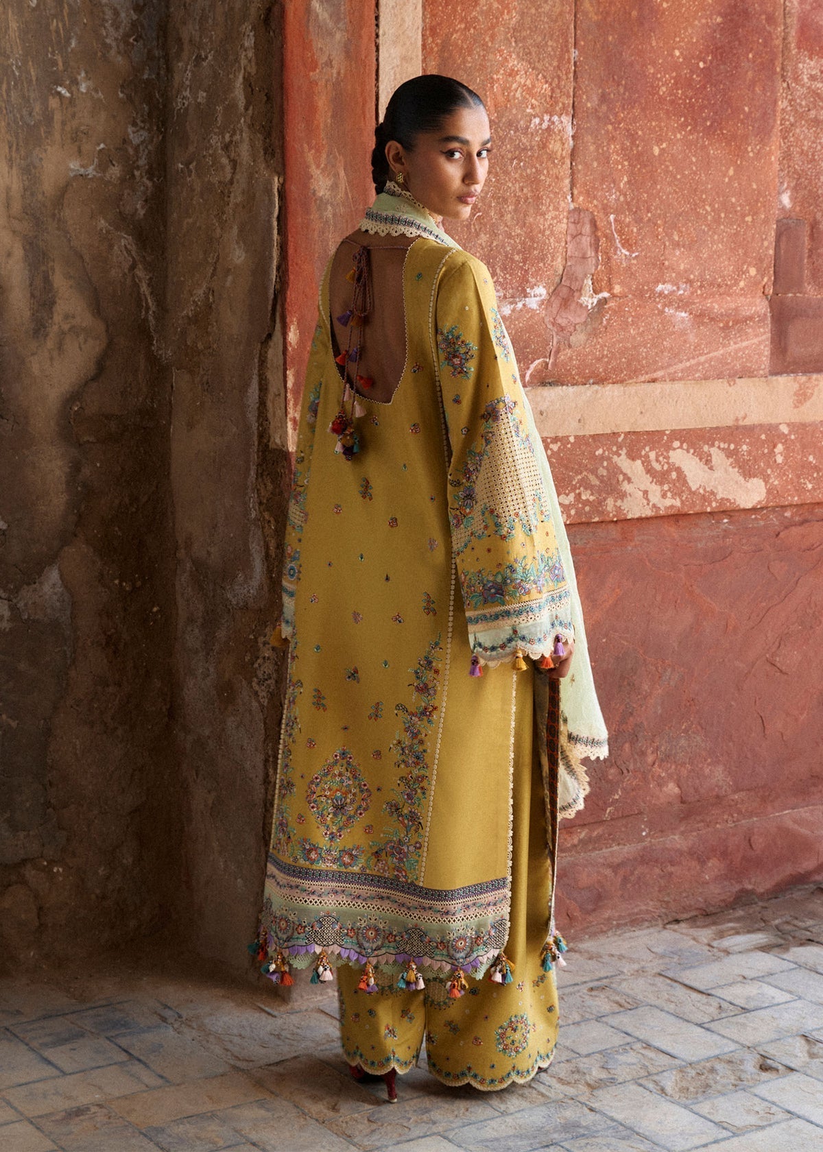 Hussain Rehar | Zan SS26 |Sari