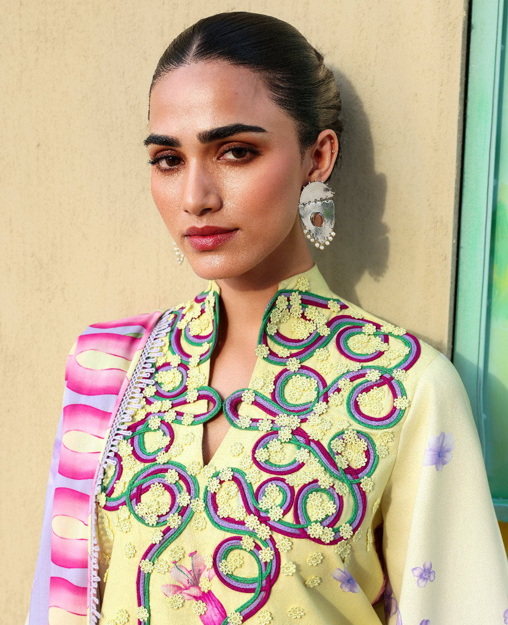 Republic Womenswear | Neoma Summer Prints 26 | Shehnai