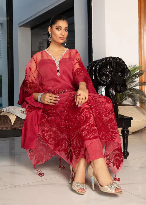 Shiza Hassan | Sublime Luxury Pret | Laira