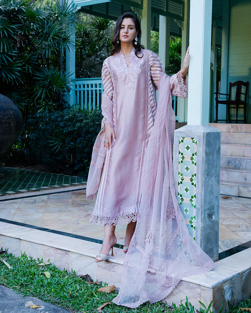 Mushq | Euphoria Pret | Silver Lining