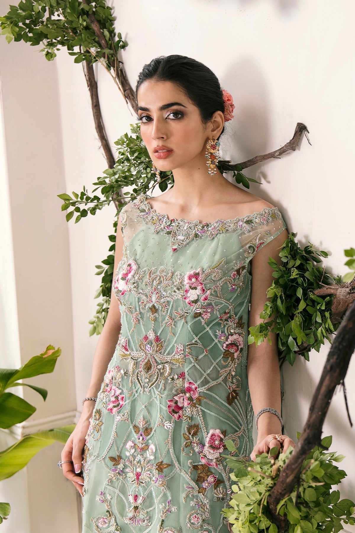 Tabyaa | Nira Bridals | Bonnie