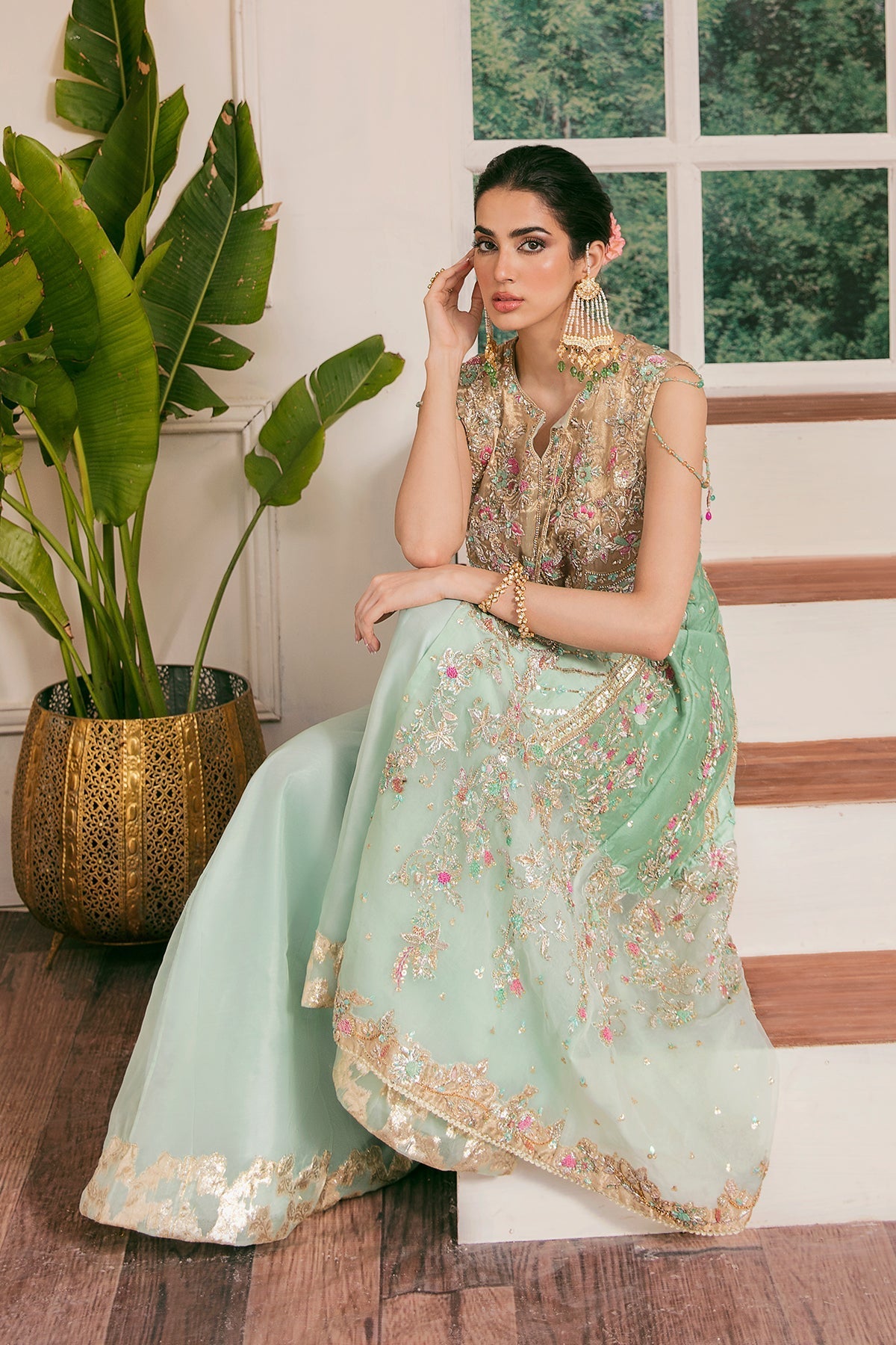 Tabyaa | Nira Bridals | Ava