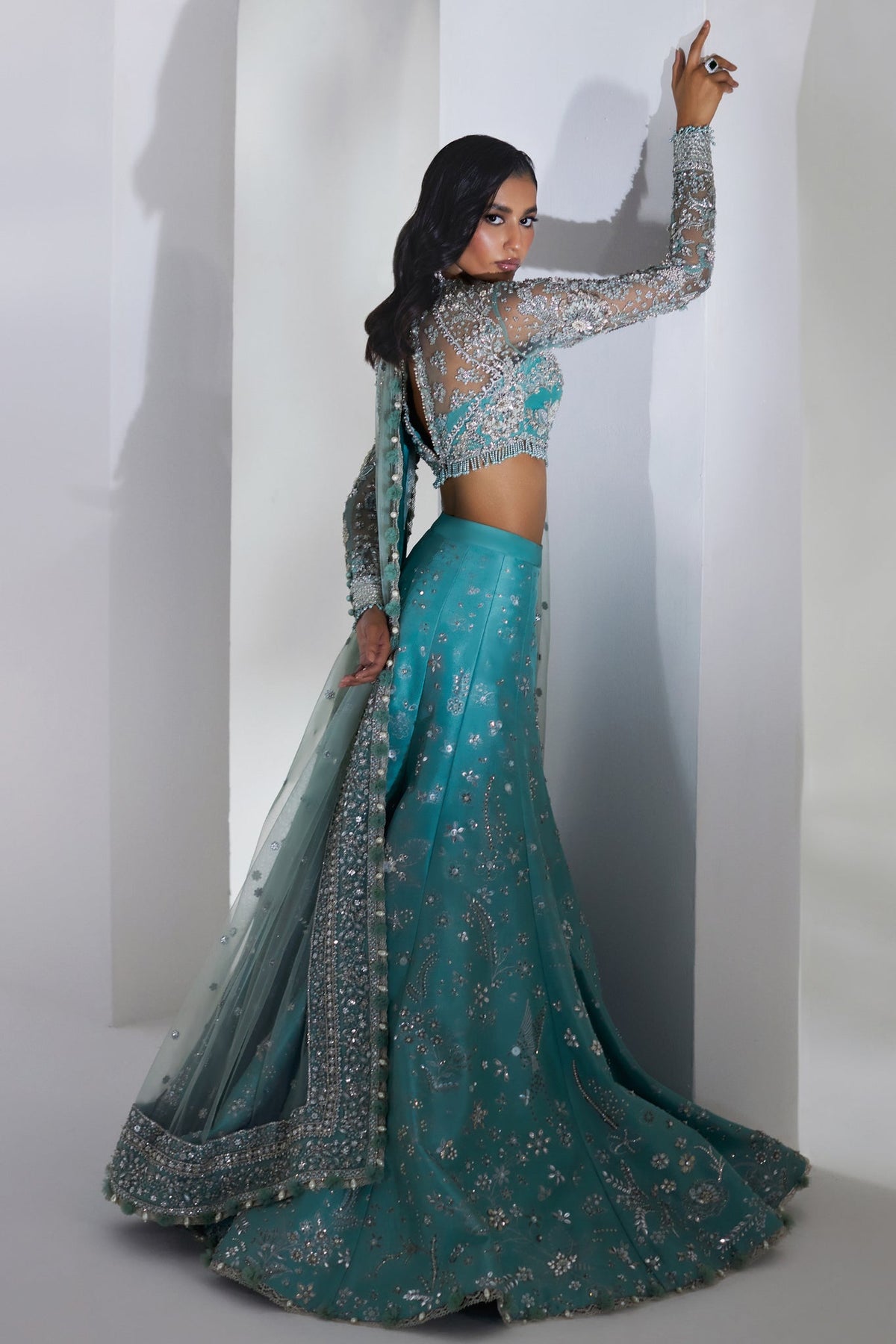 Elan | Luxury Wedding Wears | ÉTINCELLE DE CRISTAL (EP-21007)
