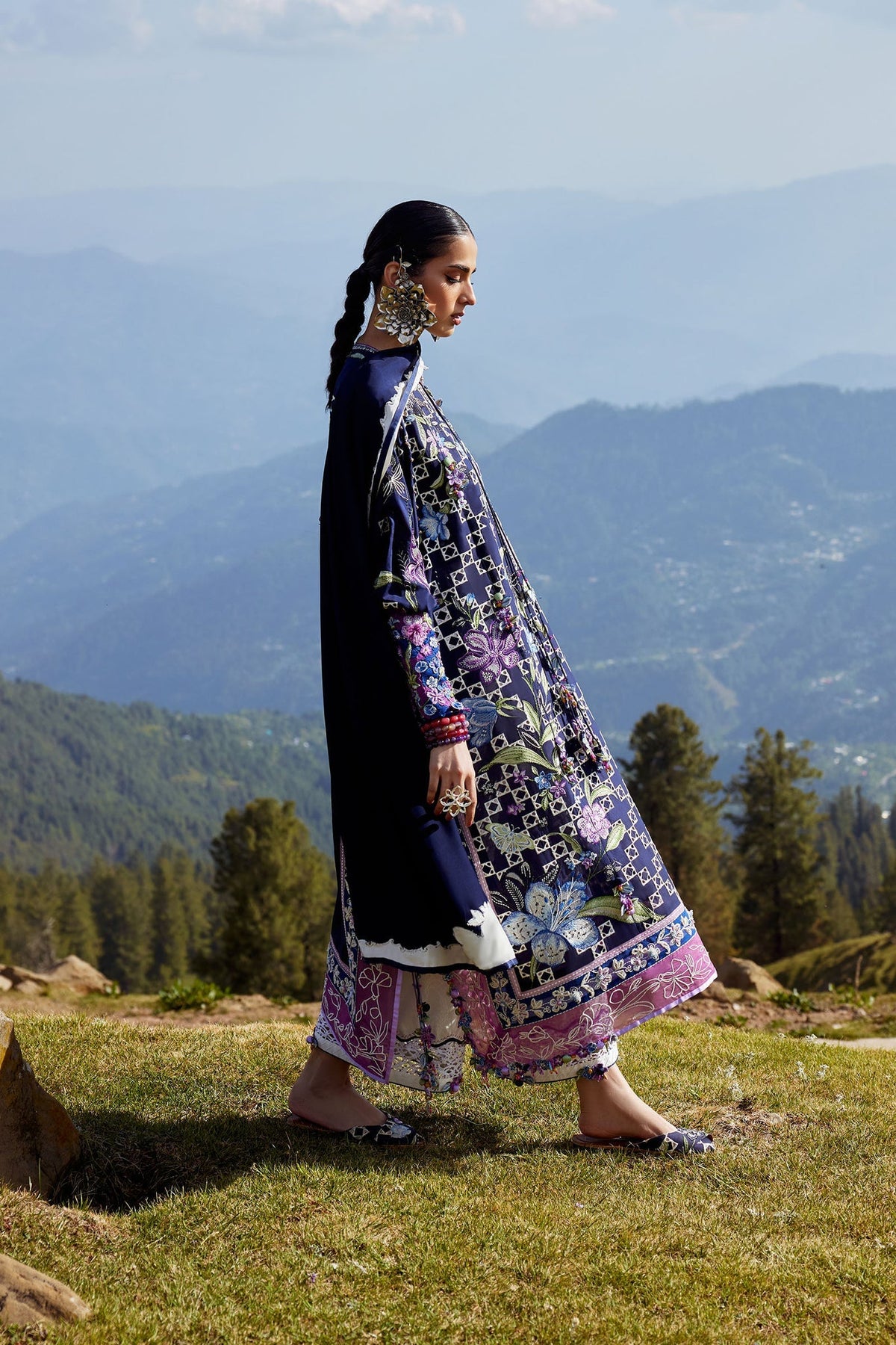 Elan | Kashmee Legacy Lawn 26 |SONAMARG (EL26-09 B)