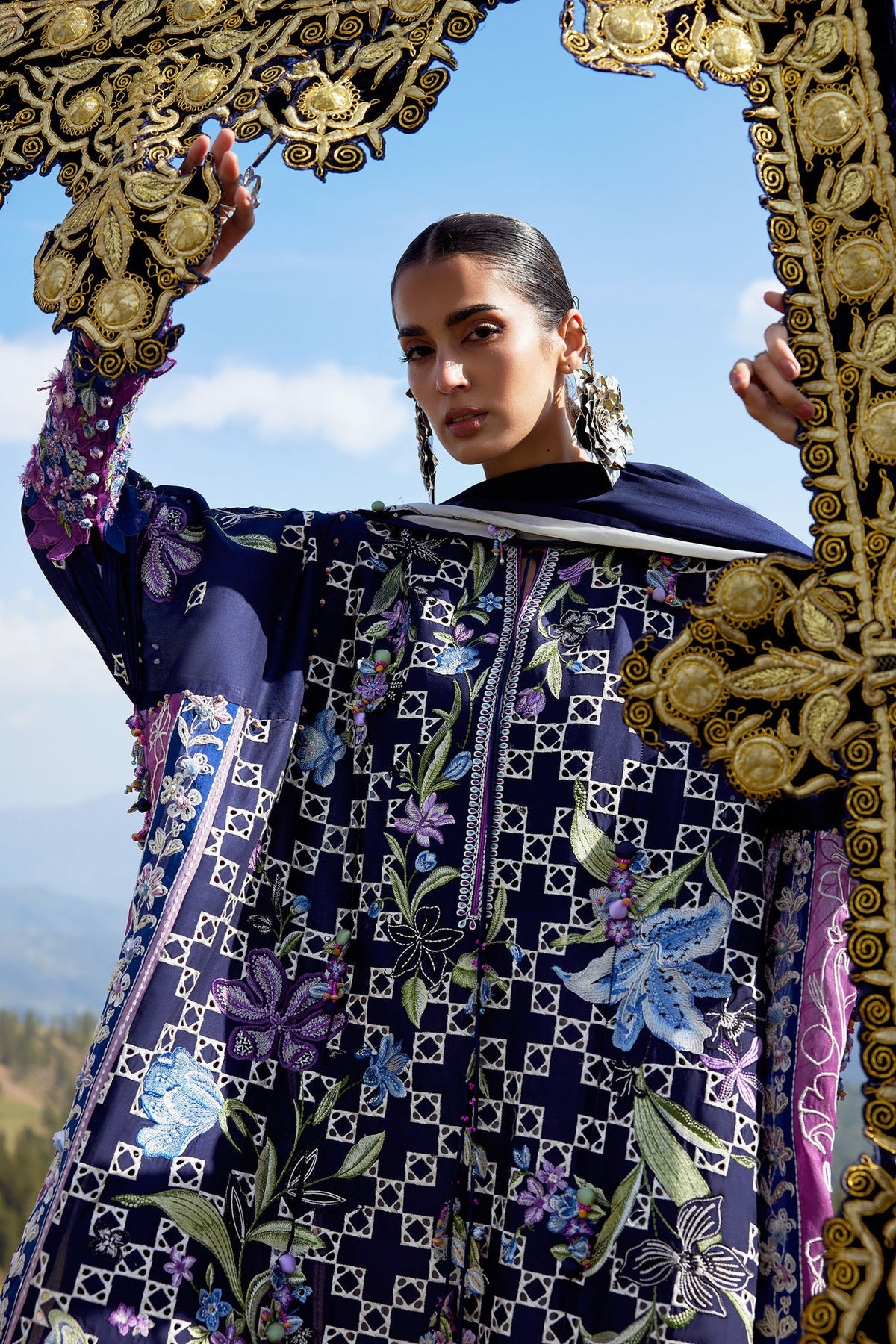 Elan | Kashmee Legacy Lawn 26 |SONAMARG (EL26-09 B)
