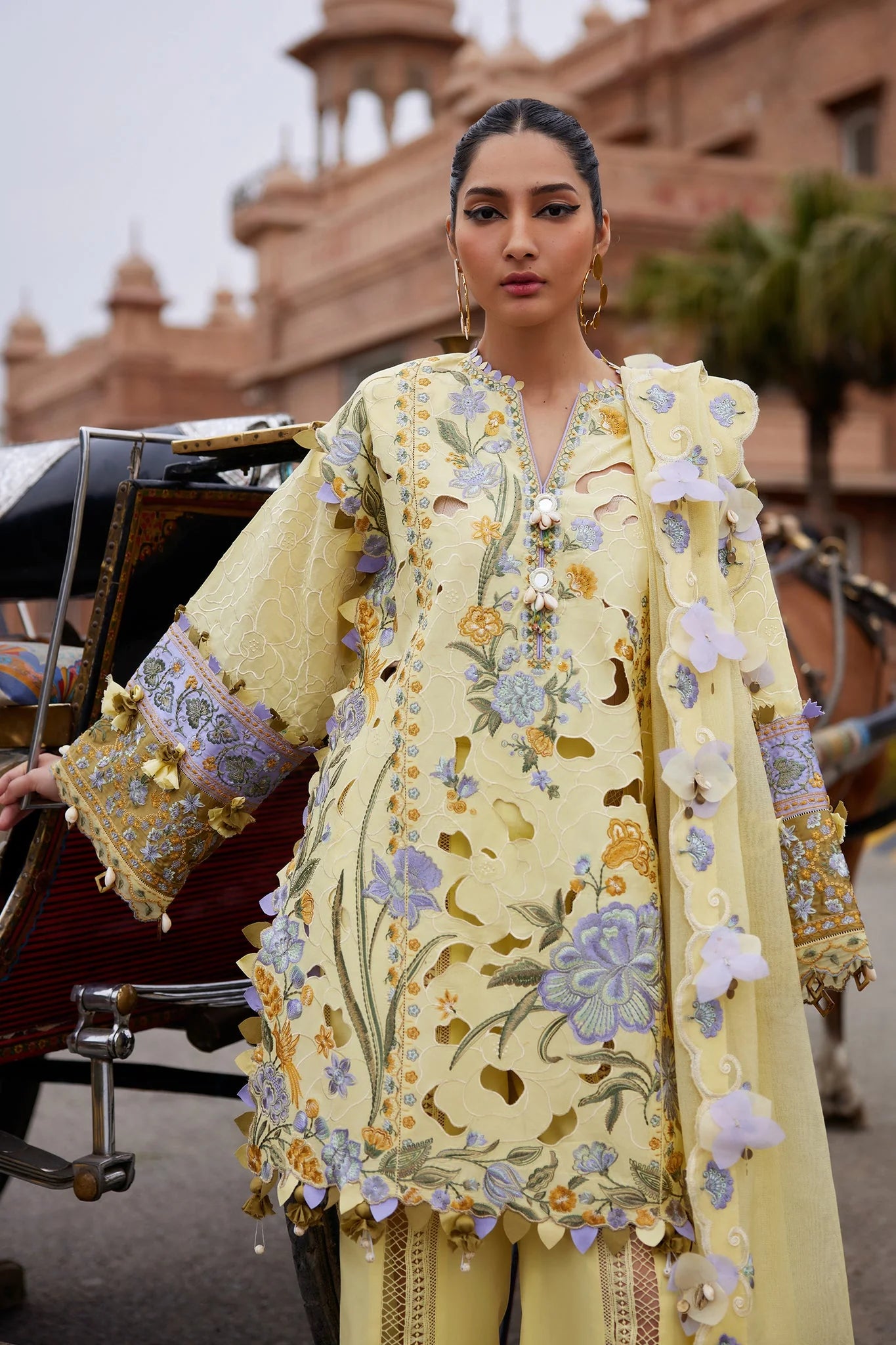 Elan | Luxury Lawn 25 | AMARA (EL25-09 A)