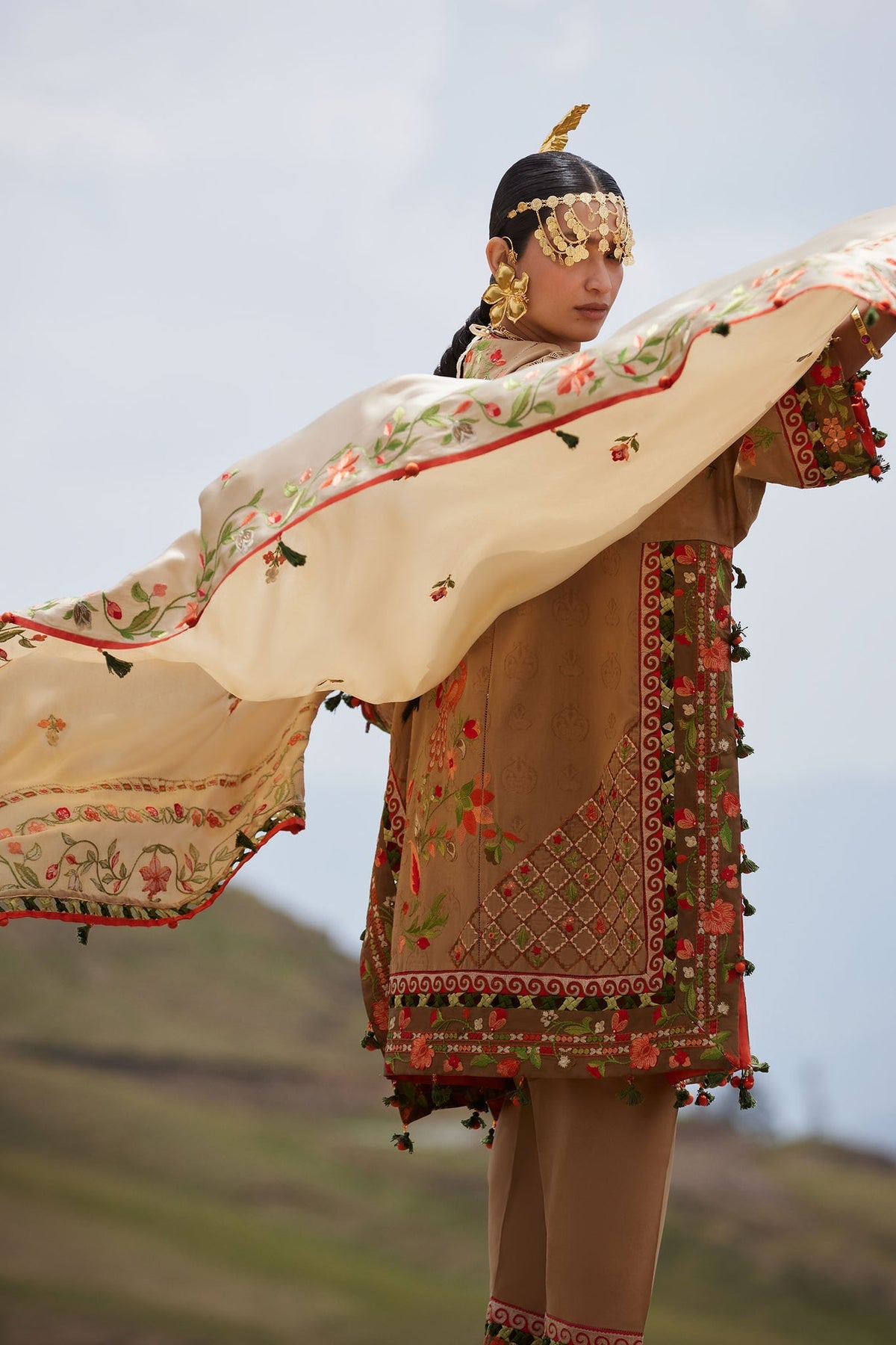 Elan | Kashmee Legacy Lawn 26 |DEODAR (EL26-12 B)