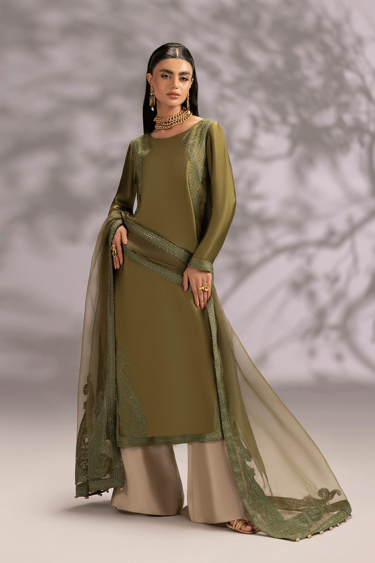 Erum Khan | Summer Whisper | Icon Lady