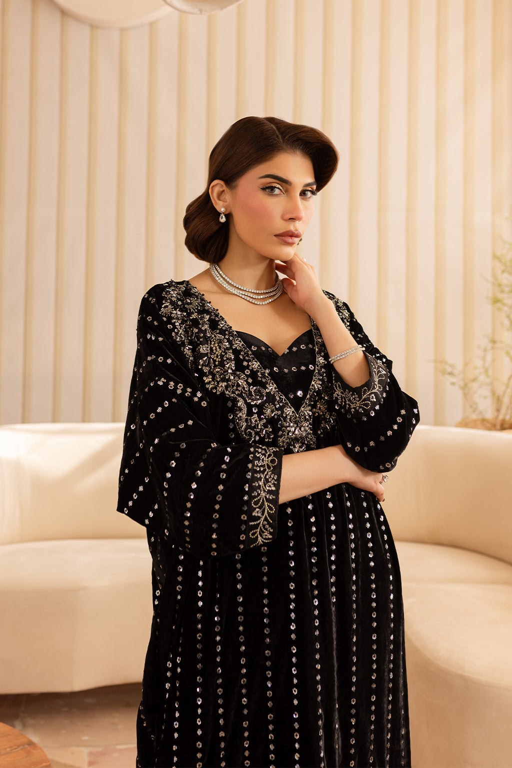 Vanya | Velvet Formals 24 |  KV-53