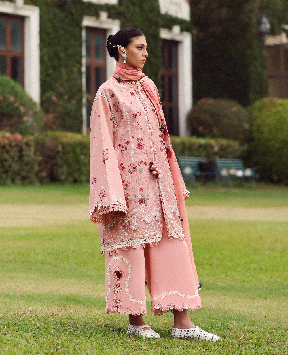 Republic Womenswear | Lilas Lawn 26 |Vayra