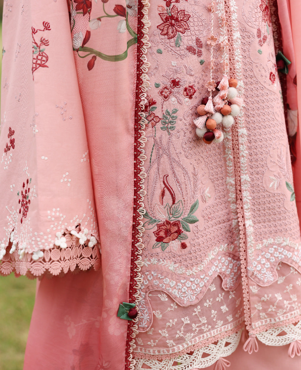 Republic Womenswear | Lilas Lawn 26 |Vayra